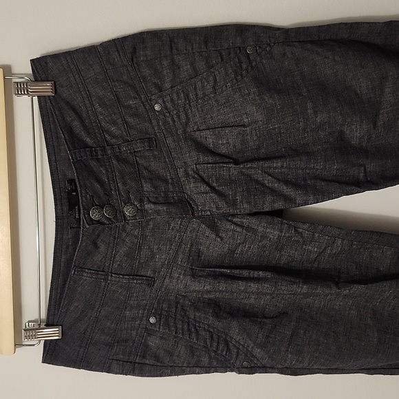 Prana Lizbeth grey zip and 3 button fly outdoor cropped capri pant size 4 - Picture 2 of 10